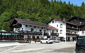 Hotel Gundl Alm